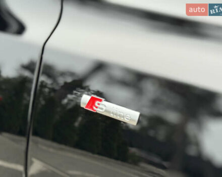 Чорний Ауді Q8, об'ємом двигуна 2.97 л та пробігом 88 тис. км за 52500 $, фото 15 на Automoto.ua