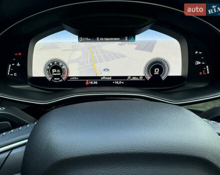 Черный Ауди Q8, объемом двигателя 3 л и пробегом 137 тыс. км за 57700 $, фото 69 на Automoto.ua