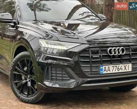Черный Ауди Q8, объемом двигателя 3 л и пробегом 92 тыс. км за 63900 $, фото 6 на Automoto.ua