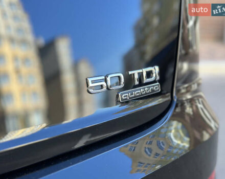 Черный Ауди Q8, объемом двигателя 2.97 л и пробегом 88 тыс. км за 55500 $, фото 15 на Automoto.ua