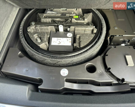 Черный Ауди Q8, объемом двигателя 3 л и пробегом 137 тыс. км за 57700 $, фото 57 на Automoto.ua