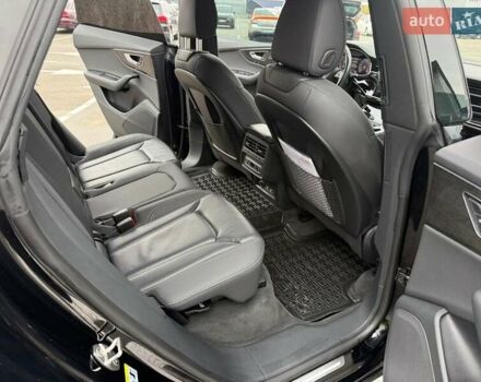 Черный Ауди Q8, объемом двигателя 3 л и пробегом 59 тыс. км за 45500 $, фото 26 на Automoto.ua