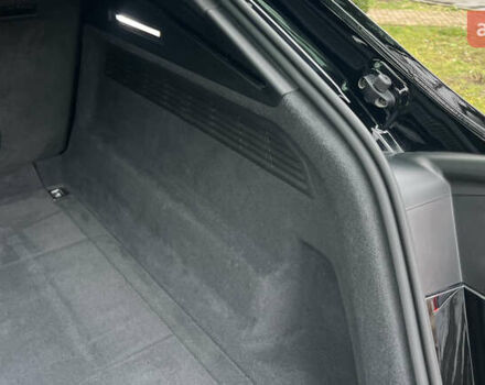 Черный Ауди Q8, объемом двигателя 3 л и пробегом 92 тыс. км за 63900 $, фото 44 на Automoto.ua