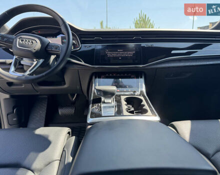 Чорний Ауді Q8, об'ємом двигуна 3 л та пробігом 38 тис. км за 59800 $, фото 10 на Automoto.ua