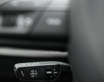 Черный Ауди Q8, объемом двигателя 3 л и пробегом 126 тыс. км за 49900 $, фото 70 на Automoto.ua