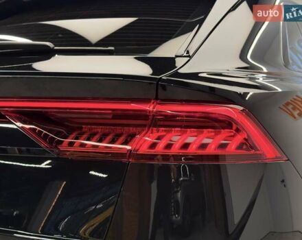 Ауді Q8 2019 у Києві на Automoto.ua Чорний Ауді Q8, об'ємом двигуна 3 л та пробігом 71 тис. км за 62500 $, фото 14 на Automoto.ua