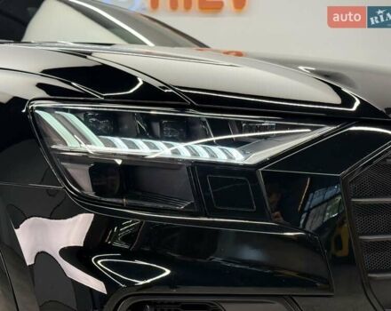 Ауді Q8 2019 у Києві на Automoto.ua Чорний Ауді Q8, об'ємом двигуна 3 л та пробігом 71 тис. км за 62500 $, фото 6 на Automoto.ua