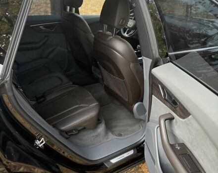 Ауди Q8 2019 в Днепре (Днепропетровске) на Automoto.ua Черный Ауди Q8, объемом двигателя 3 л и пробегом 144 тыс. км за 53000 $, фото 5 на Automoto.ua