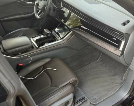 Ауди Q8 2019 в Днепре (Днепропетровске) на Automoto.ua Черный Ауди Q8, объемом двигателя 3 л и пробегом 144 тыс. км за 53000 $, фото 7 на Automoto.ua