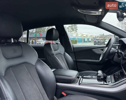 Чорний Ауді Q8, об'ємом двигуна 2.97 л та пробігом 88 тис. км за 52500 $, фото 38 на Automoto.ua