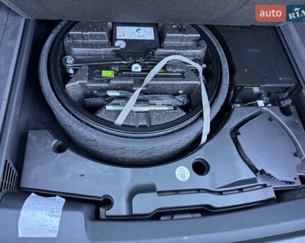 Черный Ауди Q8, объемом двигателя 2.97 л и пробегом 88 тыс. км за 55500 $, фото 52 на Automoto.ua