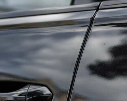 Черный Ауди Q8, объемом двигателя 3 л и пробегом 126 тыс. км за 49900 $, фото 27 на Automoto.ua