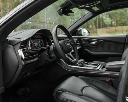 Черный Ауди Q8, объемом двигателя 3 л и пробегом 126 тыс. км за 49900 $, фото 52 на Automoto.ua