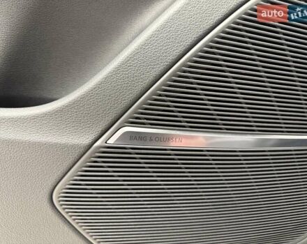 Ауді Q8 2019 у Києві на Automoto.ua Чорний Ауді Q8, об'ємом двигуна 3 л та пробігом 71 тис. км за 62500 $, фото 28 на Automoto.ua