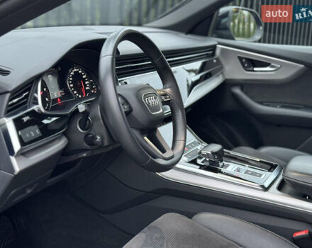 Чорний Ауді Q8, об'ємом двигуна 2.97 л та пробігом 88 тис. км за 52500 $, фото 28 на Automoto.ua