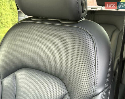 Ауді Q8 2019 у Рівному на Automoto.ua Чорний Ауді Q8, об'ємом двигуна 2.97 л та пробігом 179 тис. км за 53900 $, фото 101 на Automoto.ua