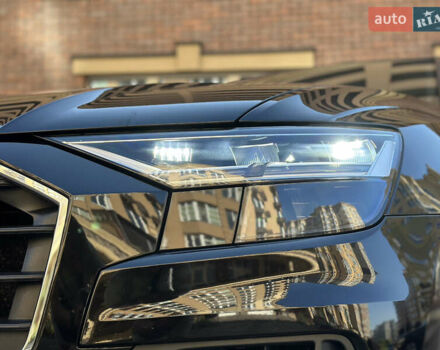 Черный Ауди Q8, объемом двигателя 2.97 л и пробегом 88 тыс. км за 55500 $, фото 7 на Automoto.ua