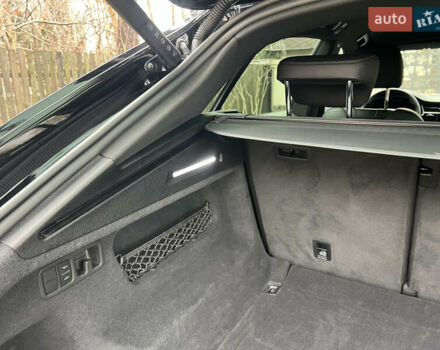 Черный Ауди Q8, объемом двигателя 3 л и пробегом 92 тыс. км за 63900 $, фото 47 на Automoto.ua