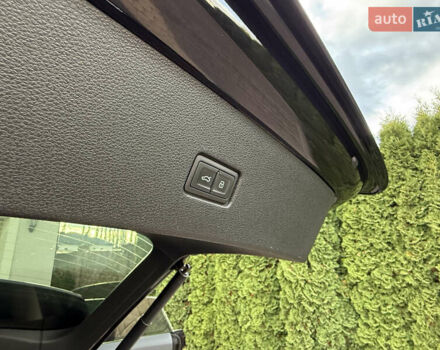 Ауді Q8 2019 у Рівному на Automoto.ua Чорний Ауді Q8, об'ємом двигуна 2.97 л та пробігом 179 тис. км за 53900 $, фото 87 на Automoto.ua