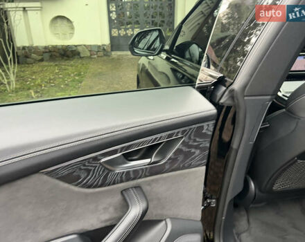 Черный Ауди Q8, объемом двигателя 3 л и пробегом 92 тыс. км за 63900 $, фото 109 на Automoto.ua