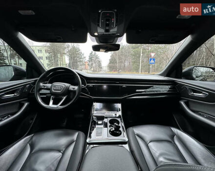 Чорний Ауді Q8, об'ємом двигуна 3 л та пробігом 115 тис. км за 43700 $, фото 31 на Automoto.ua