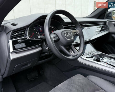 Черный Ауди Q8, объемом двигателя 2.97 л и пробегом 88 тыс. км за 51500 $, фото 53 на Automoto.ua