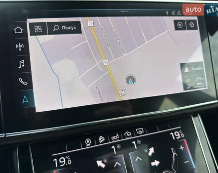 Черный Ауди Q8, объемом двигателя 3 л и пробегом 137 тыс. км за 57700 $, фото 65 на Automoto.ua