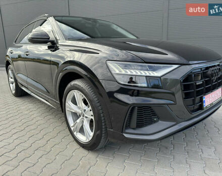 Черный Ауди Q8, объемом двигателя 3 л и пробегом 137 тыс. км за 57700 $, фото 6 на Automoto.ua