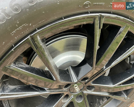 Черный Ауди Q8, объемом двигателя 3 л и пробегом 92 тыс. км за 63900 $, фото 40 на Automoto.ua