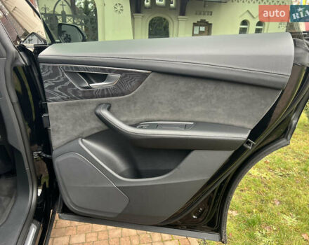 Черный Ауди Q8, объемом двигателя 3 л и пробегом 92 тыс. км за 63900 $, фото 115 на Automoto.ua