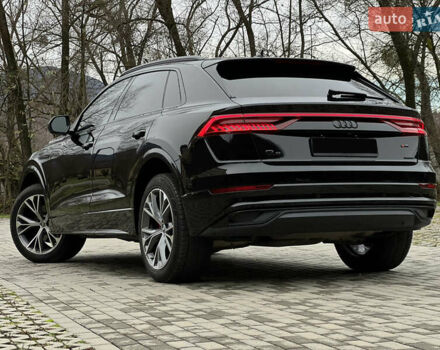 Черный Ауди Q8, объемом двигателя 3 л и пробегом 53 тыс. км за 48500 $, фото 72 на Automoto.ua