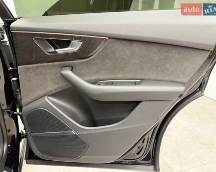 Ауді Q8 2019 у Києві на Automoto.ua Чорний Ауді Q8, об'ємом двигуна 3 л та пробігом 71 тис. км за 62500 $, фото 41 на Automoto.ua