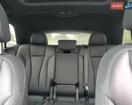 Черный Ауди Q8, объемом двигателя 3 л и пробегом 102 тыс. км за 39795 $, фото 9 на Automoto.ua