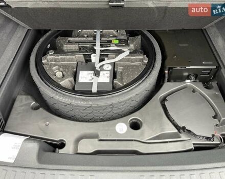 Ауди Q8 2020 в Киеве на Automoto.ua Черный Ауди Q8, объемом двигателя 2.97 л и пробегом 124 тыс. км за 54700 $, фото 46 на Automoto.ua