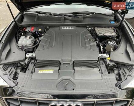 Ауди Q8 2020 в Киеве на Automoto.ua Черный Ауди Q8, объемом двигателя 2.97 л и пробегом 124 тыс. км за 54700 $, фото 48 на Automoto.ua