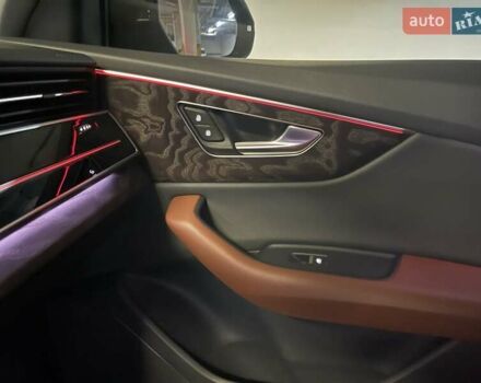Ауди Q8 2020 в Киеве на Automoto.ua Черный Ауди Q8, объемом двигателя 2.97 л и пробегом 124 тыс. км за 54700 $, фото 49 на Automoto.ua