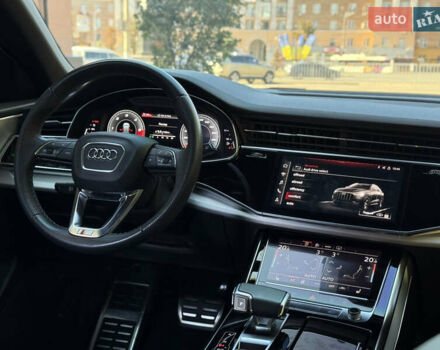 Черный Ауди Q8, объемом двигателя 2.97 л и пробегом 77 тыс. км за 67900 $, фото 41 на Automoto.ua