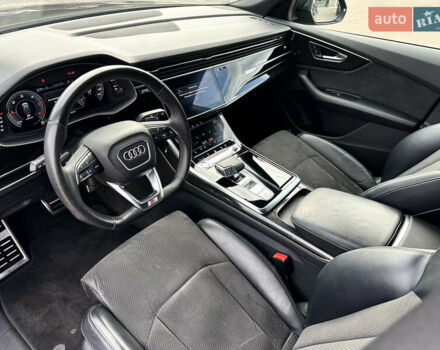 Черный Ауди Q8, объемом двигателя 2.97 л и пробегом 132 тыс. км за 57000 $, фото 8 на Automoto.ua