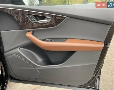 Ауди Q8 2020 в Киеве на Automoto.ua Черный Ауди Q8, объемом двигателя 2.97 л и пробегом 124 тыс. км за 54700 $, фото 38 на Automoto.ua