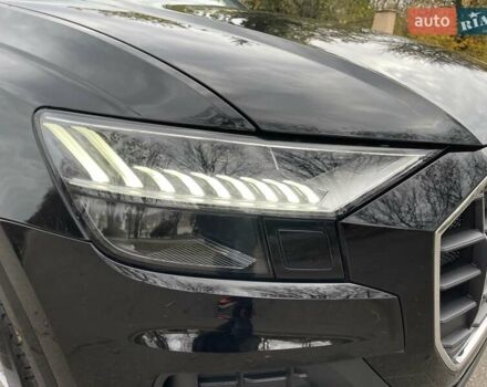 Ауди Q8 2020 в Киеве на Automoto.ua Черный Ауди Q8, объемом двигателя 2.97 л и пробегом 124 тыс. км за 54700 $, фото 17 на Automoto.ua