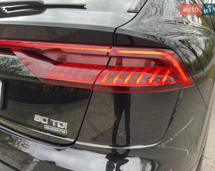 Ауди Q8 2020 в Киеве на Automoto.ua Черный Ауди Q8, объемом двигателя 2.97 л и пробегом 124 тыс. км за 54700 $, фото 14 на Automoto.ua