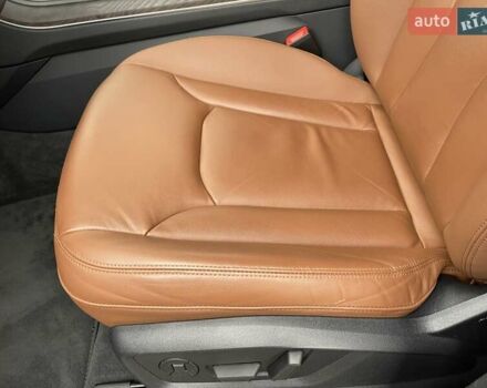 Ауди Q8 2020 в Киеве на Automoto.ua Черный Ауди Q8, объемом двигателя 2.97 л и пробегом 124 тыс. км за 54700 $, фото 27 на Automoto.ua