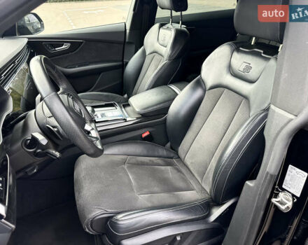 Черный Ауди Q8, объемом двигателя 2.97 л и пробегом 132 тыс. км за 57000 $, фото 10 на Automoto.ua