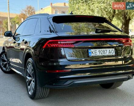 Черный Ауди Q8, объемом двигателя 2.97 л и пробегом 77 тыс. км за 67900 $, фото 5 на Automoto.ua