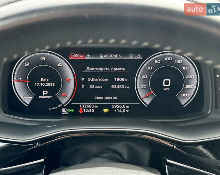 Черный Ауди Q8, объемом двигателя 2.97 л и пробегом 132 тыс. км за 57000 $, фото 11 на Automoto.ua