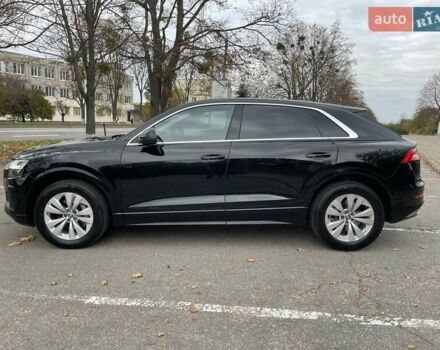 Ауди Q8 2020 в Киеве на Automoto.ua Черный Ауди Q8, объемом двигателя 2.97 л и пробегом 124 тыс. км за 54700 $, фото 7 на Automoto.ua