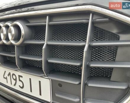 Ауди Q8 2020 в Киеве на Automoto.ua Черный Ауди Q8, объемом двигателя 2.97 л и пробегом 124 тыс. км за 54700 $, фото 19 на Automoto.ua