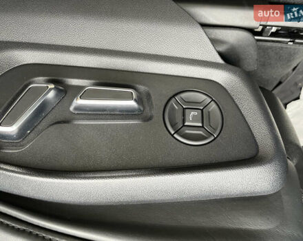 Черный Ауди Q8, объемом двигателя 3 л и пробегом 75 тыс. км за 57000 $, фото 8 на Automoto.ua