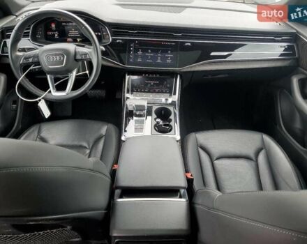 Черный Ауди Q8, объемом двигателя 3 л и пробегом 102 тыс. км за 39795 $, фото 7 на Automoto.ua