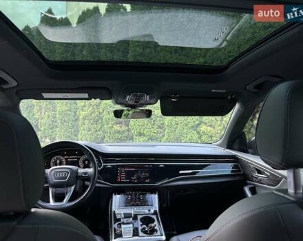 Черный Ауди Q8, объемом двигателя 3 л и пробегом 145 тыс. км за 59000 $, фото 10 на Automoto.ua